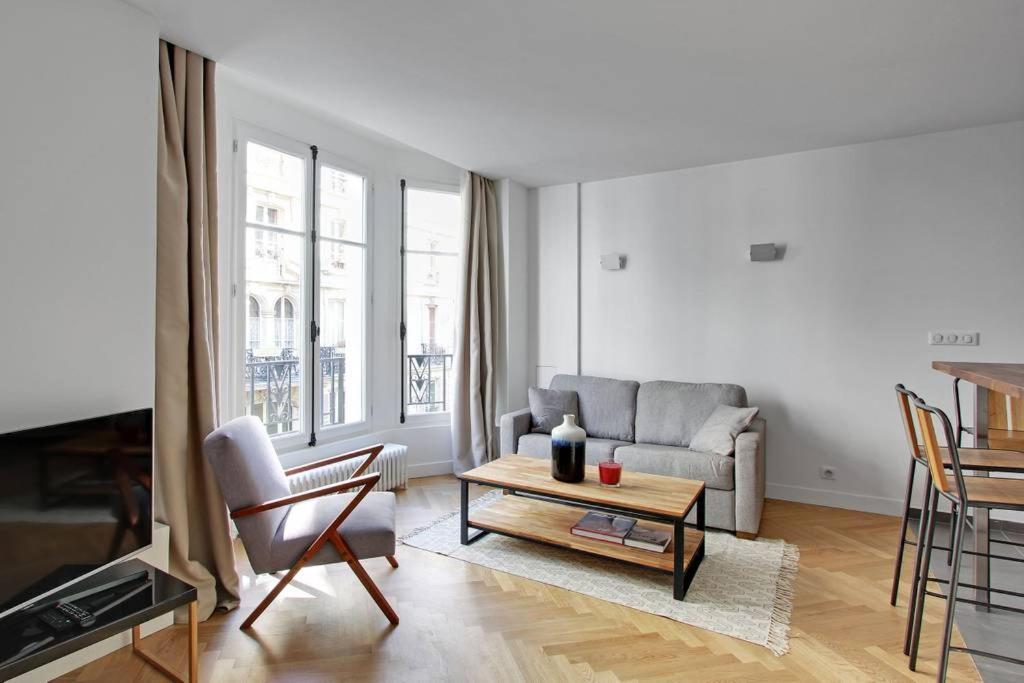 Pick A Flat'S Apartments In Saint Michel - Rue Du Sommerard Parigi Esterno foto